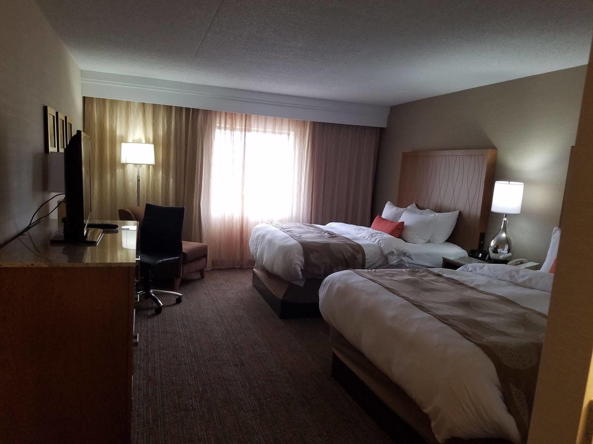 Radisson Hotel Detroit-فارمنجتون هيلز المظهر الخارجي الصورة